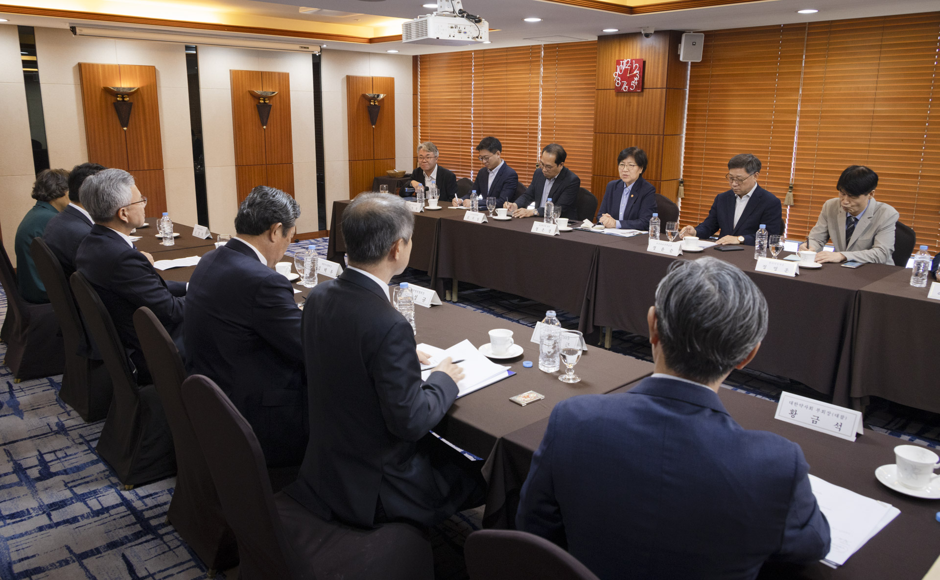 정은경 장관, 보건의약계 현장 목소리 듣고 정부와 신뢰·협력 필요성 강조 사진24