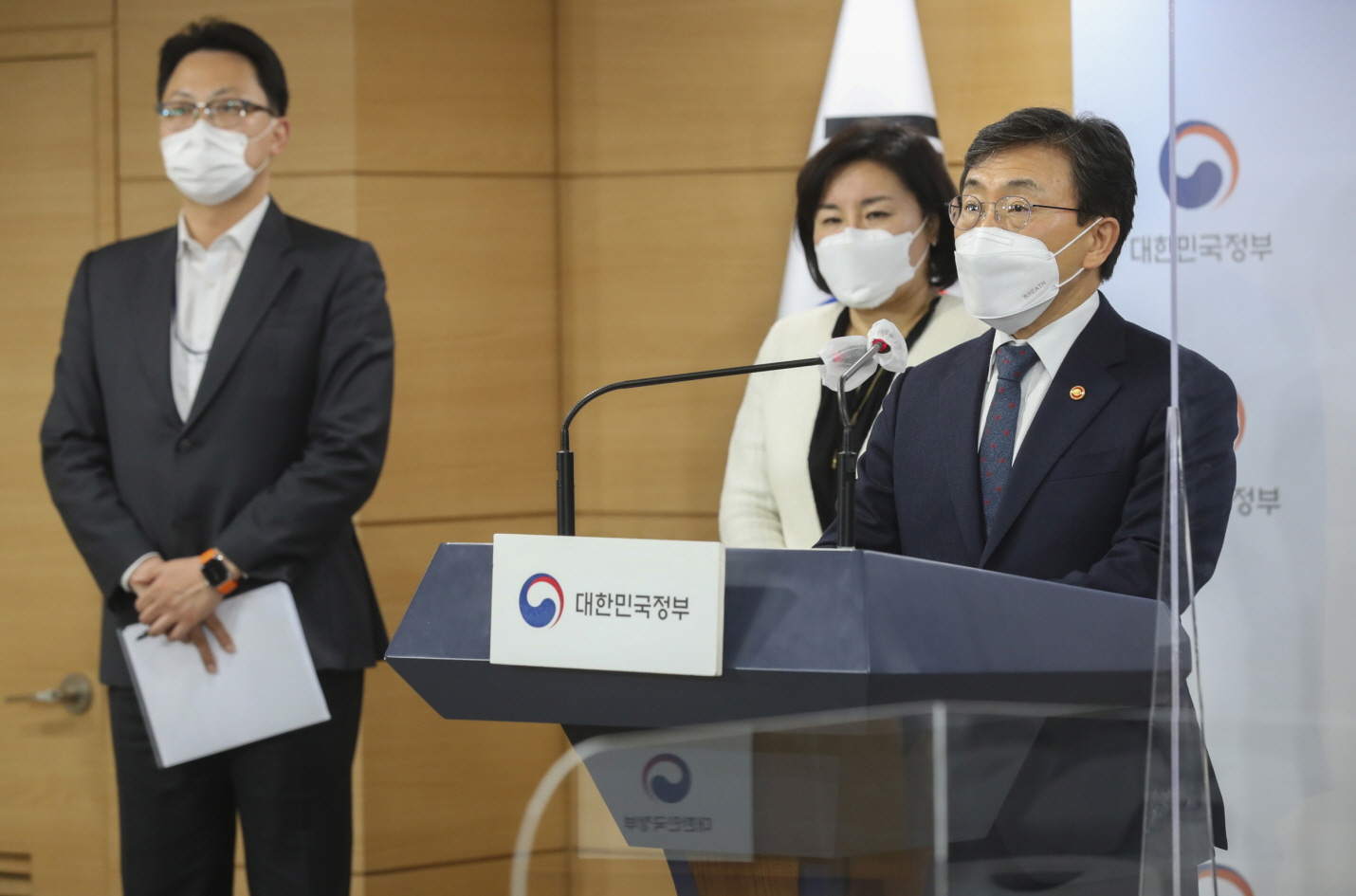 안정적인 백신 수급을 위한 글로벌 기업 협상 가속화 사진8