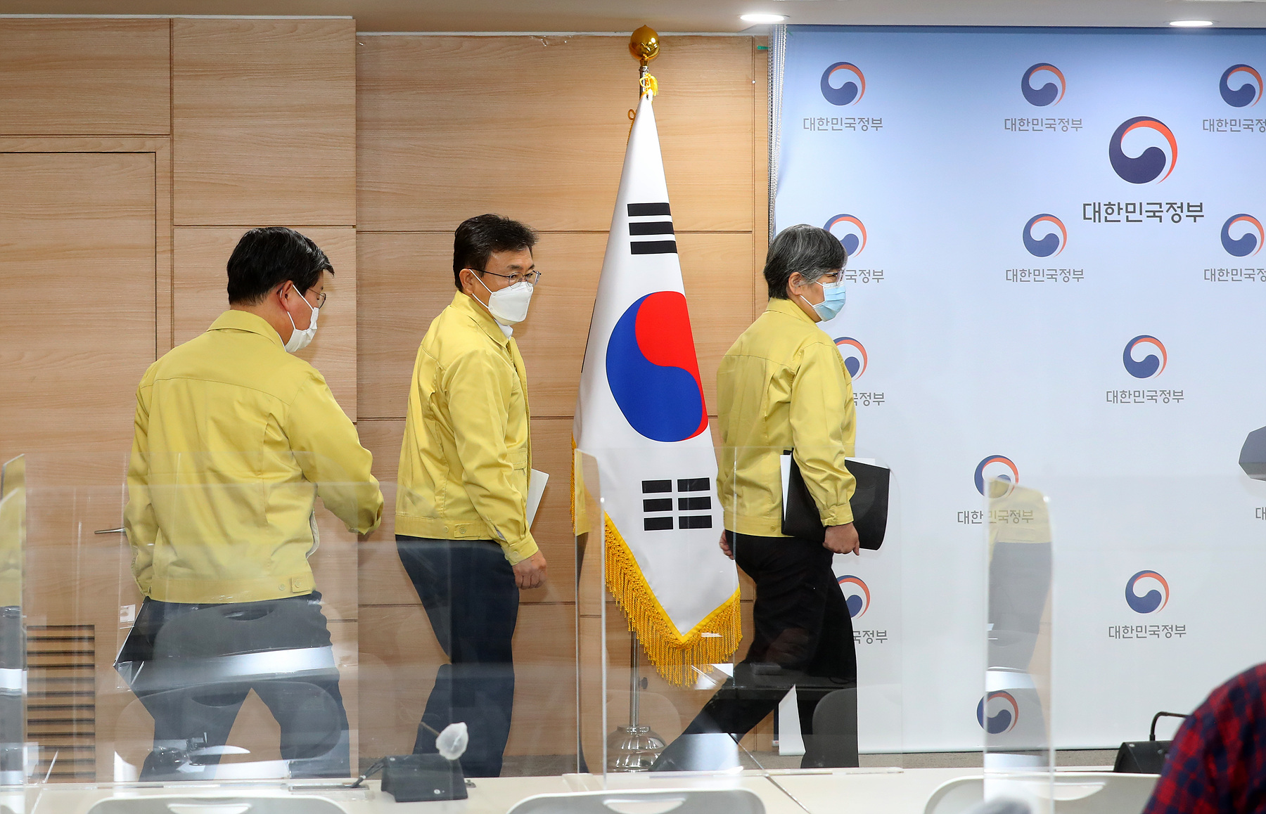 코로나19 단계적 일상회복에 따른 의료 및 방역 후속 대응계획 < 포토뉴스 < 알림 : 힘이 되는 평생 친구, 보건복지부