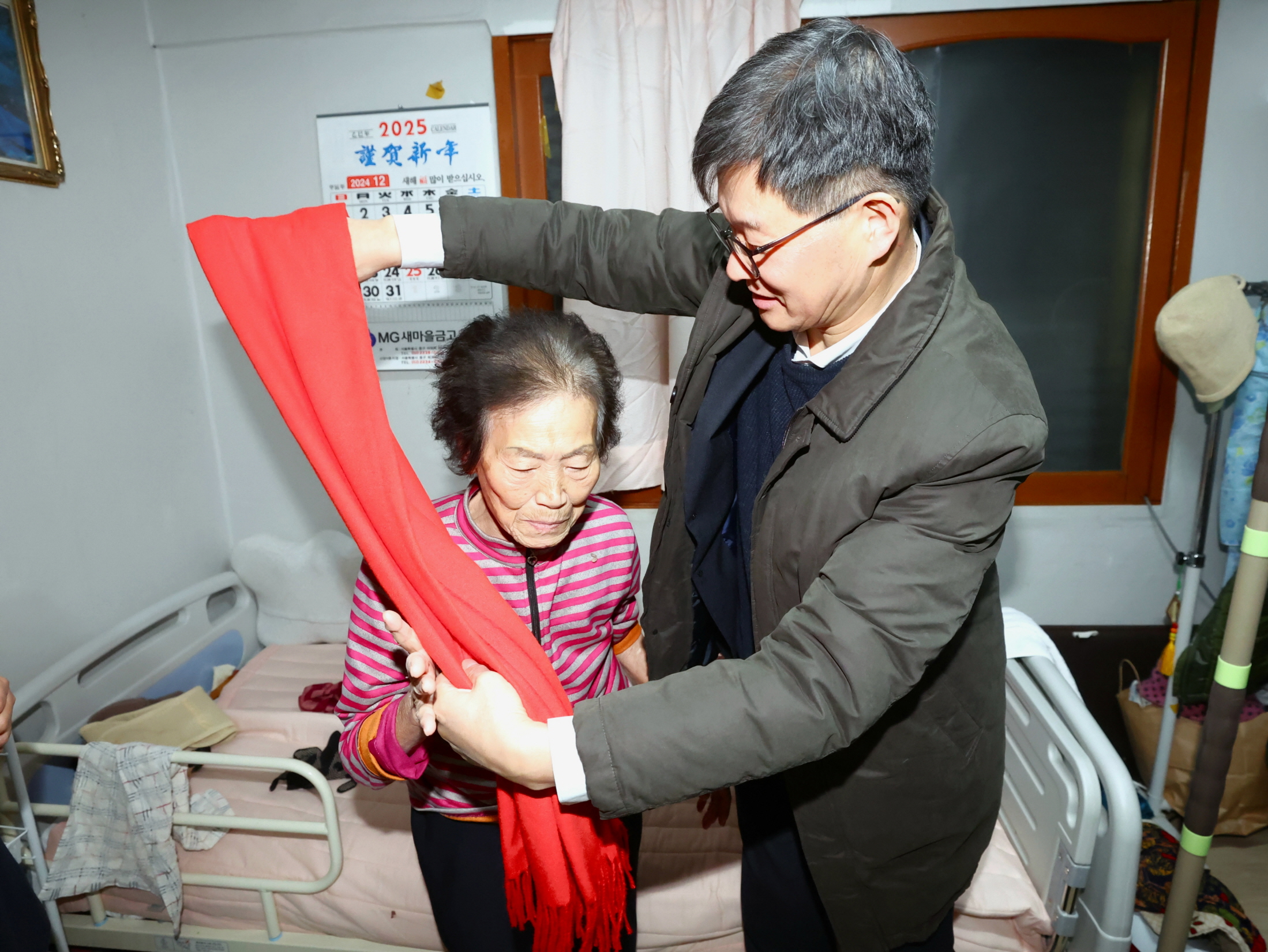 보건복지부 이기일 1차관, 서울 중구에서 독거 어르신에 우유 배달 사진11
