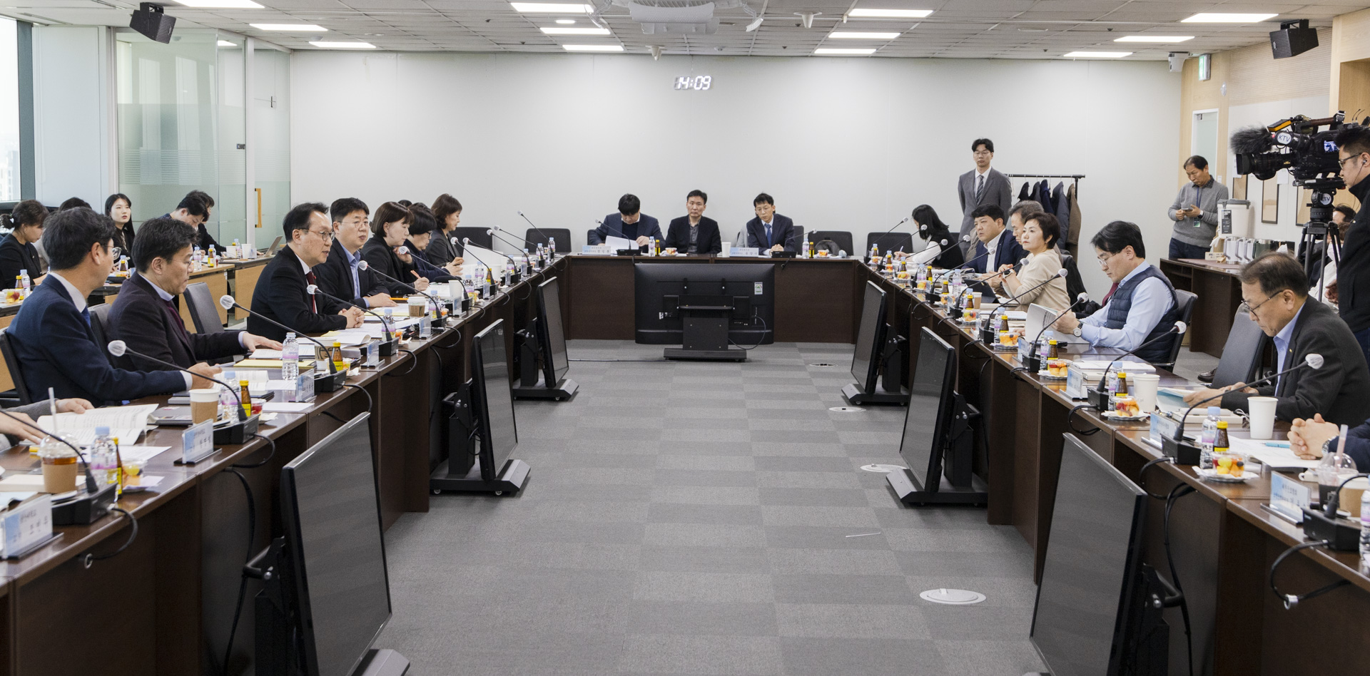 제9기 건강보험정책심의위원회 구성, 2025년 첫 대면회의 개최 사진16