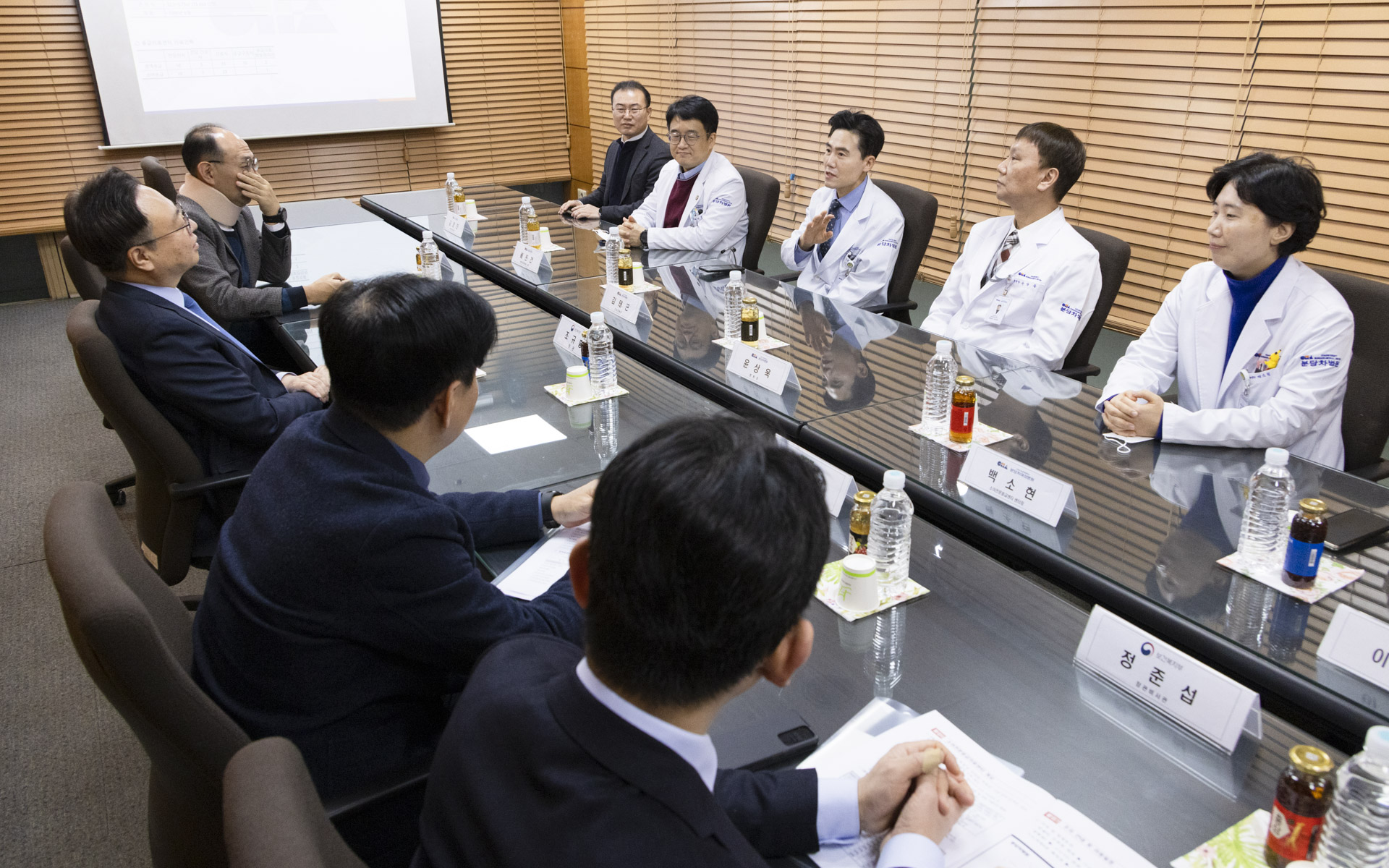 설 연휴 기간, 응급실 현장 방문해 응급진료 대비상황 확인 및 근무자 격려 사진21