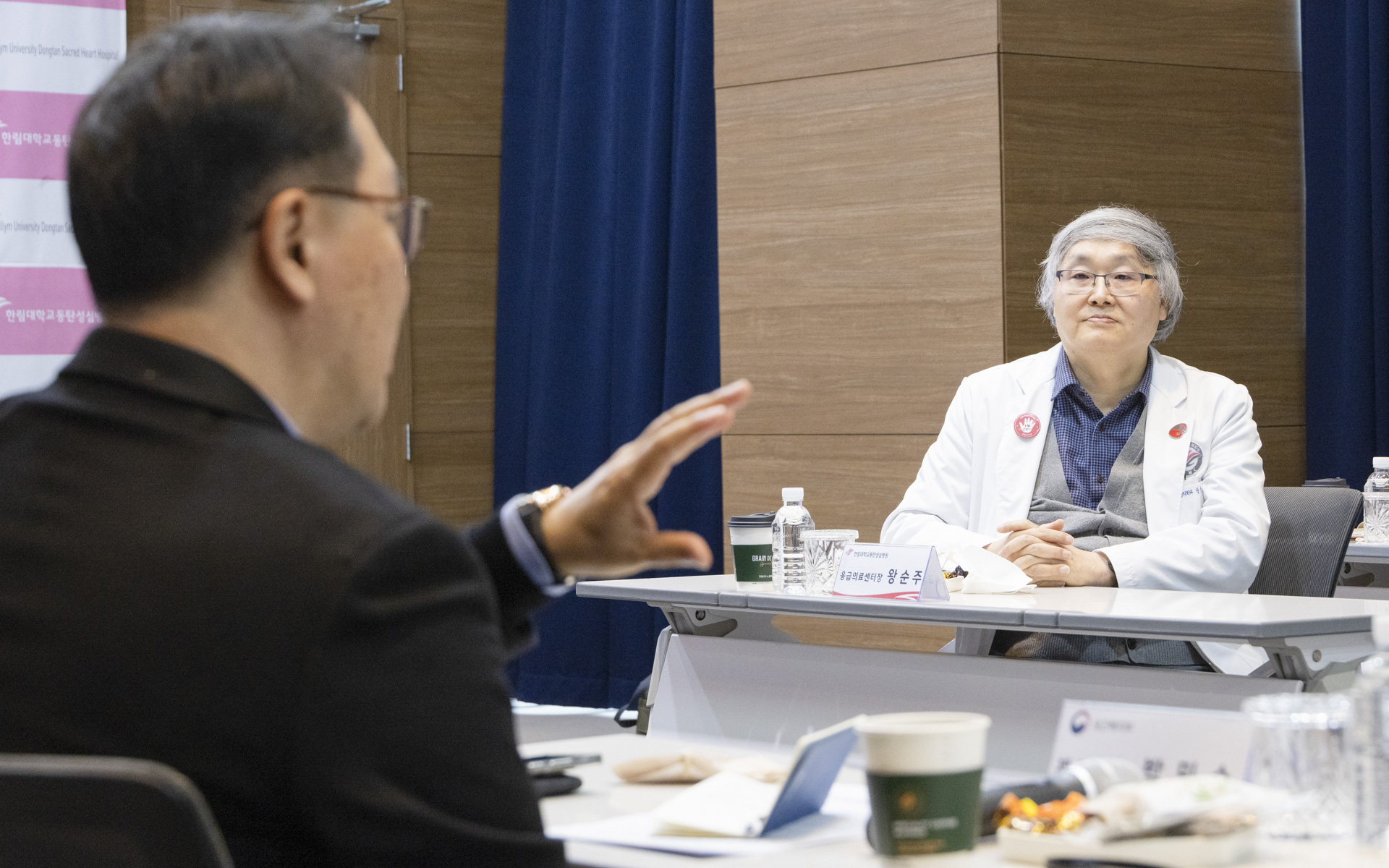임시공휴일에 비상응급 대응 현장 방문해 거점지역응급의료센터 근무자 격려 사진17