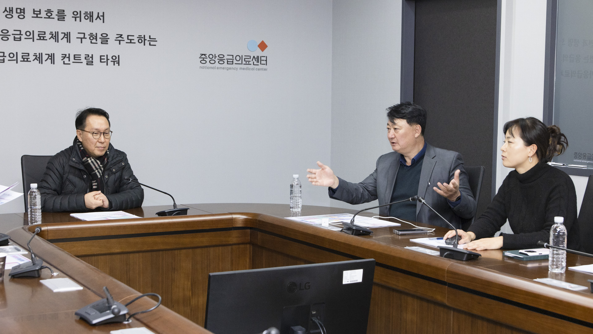 설 연휴 중앙응급의료센터 방문해 현장근무자 격려 사진1