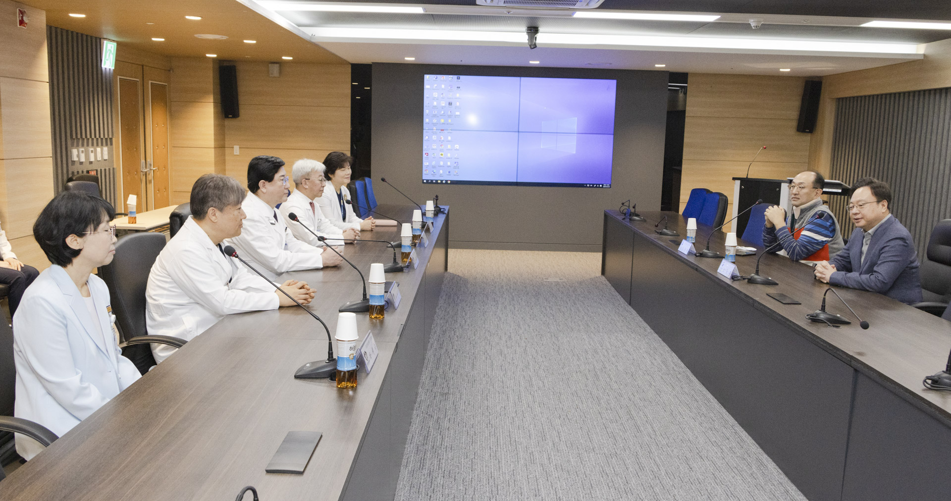 설 연휴 마지막날, 응급실 현장 방문해 응급진료 대비 현황 확인 및 근무자 격려 사진14