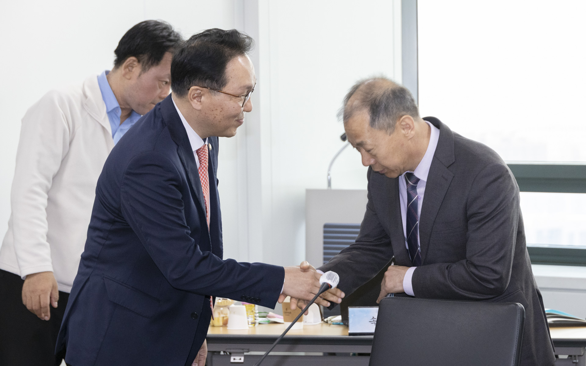 필수지역의료 강화 위한 건강보험 투자 확대 사진1