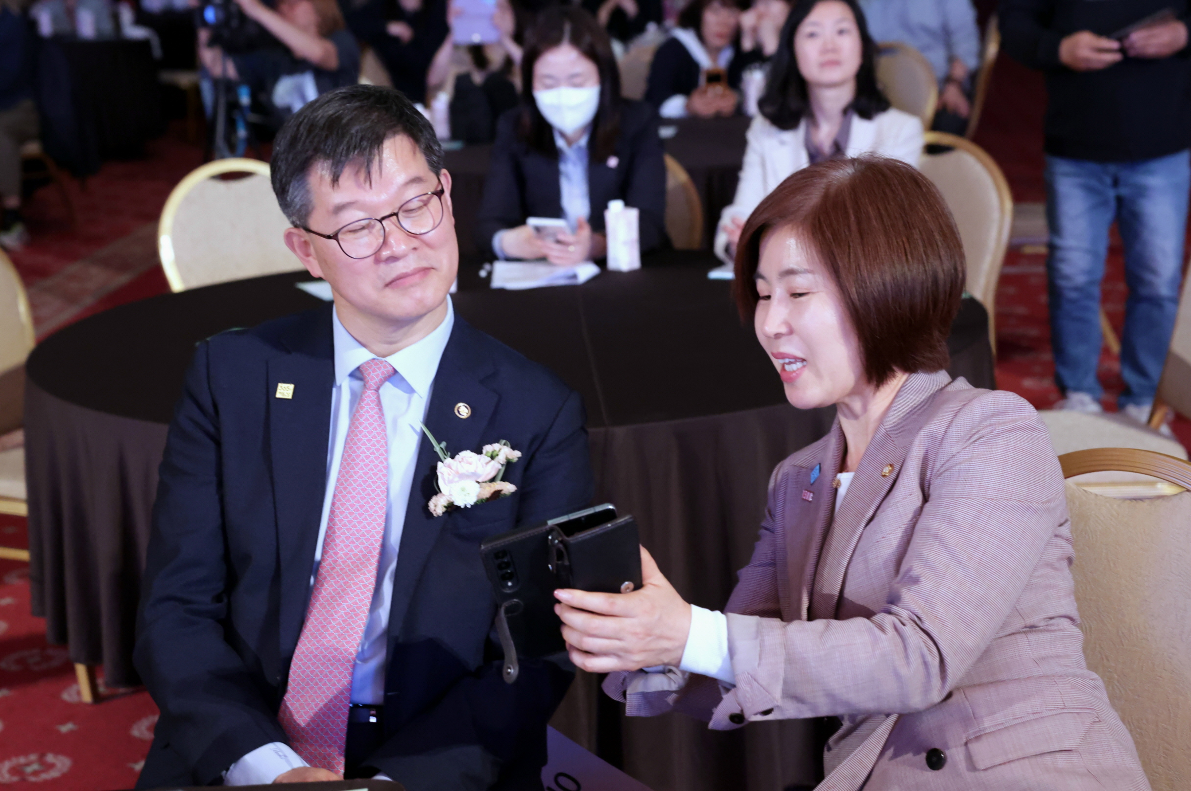“한 아이의 온 세상을 만드는 입양” 제20회 입양의 날 기념행사 개최 사진5