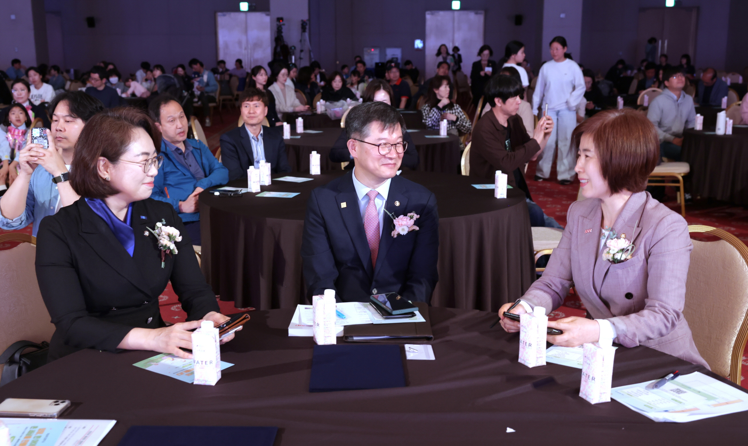 “한 아이의 온 세상을 만드는 입양” 제20회 입양의 날 기념행사 개최 사진6