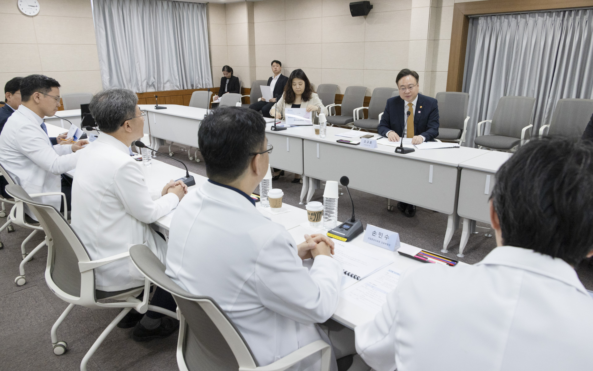5월 초 연휴 대비 비상진료체계 점검 및 현장 의료진 격려 사진11