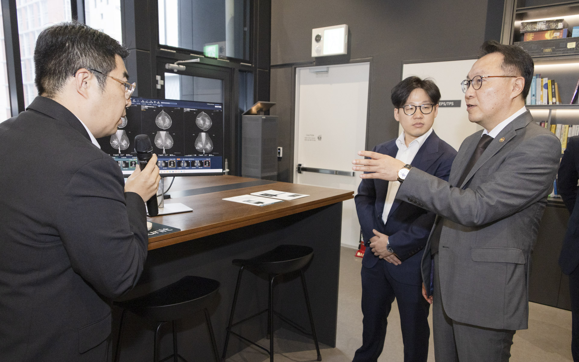 의료기기기업 현장의견 청취 등 발전방안 논의 사진3
