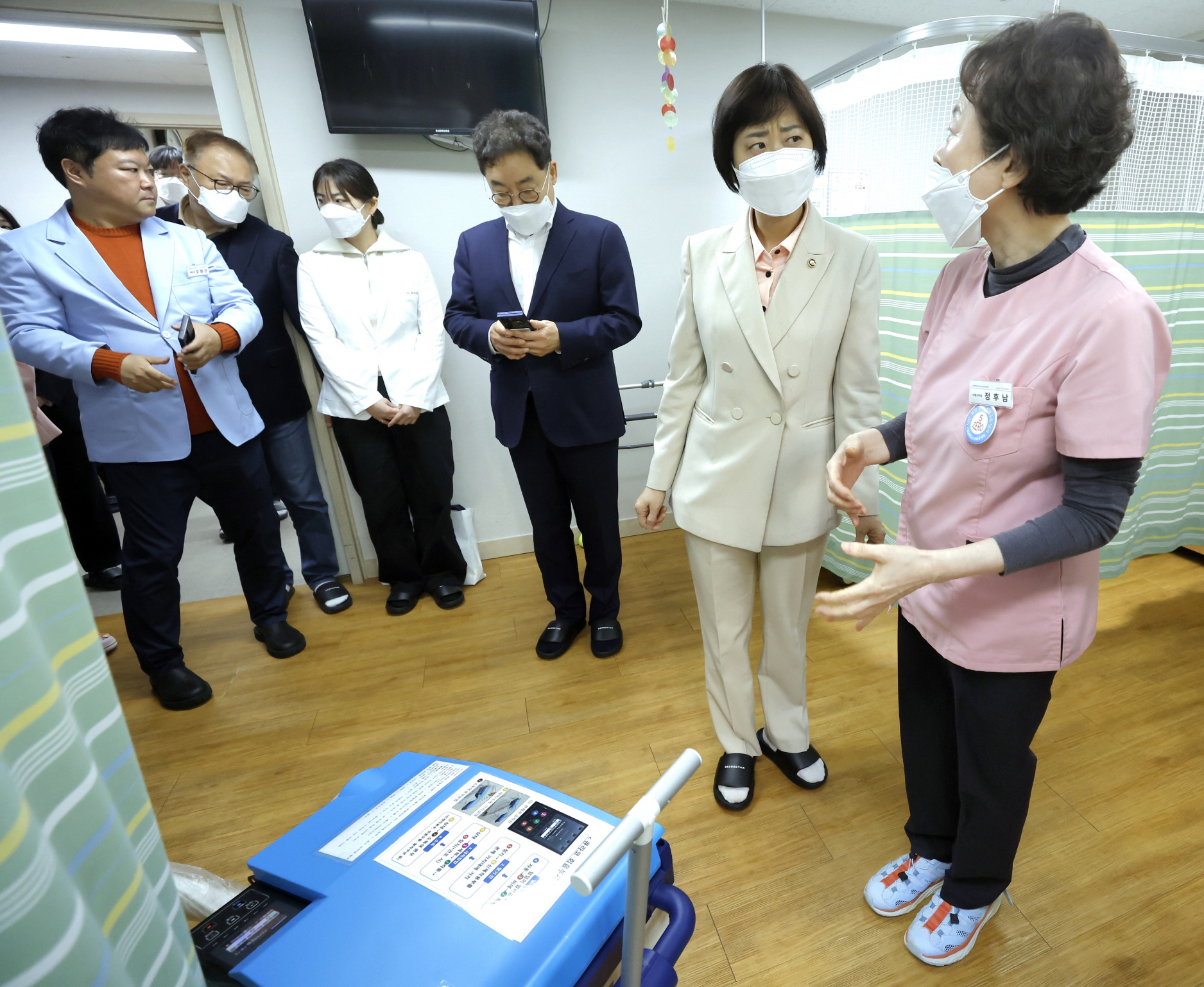 ‘AI 복지·돌봄 혁신 로드맵’ 시동, 이스란 제1차관, 현장 방문 사진10