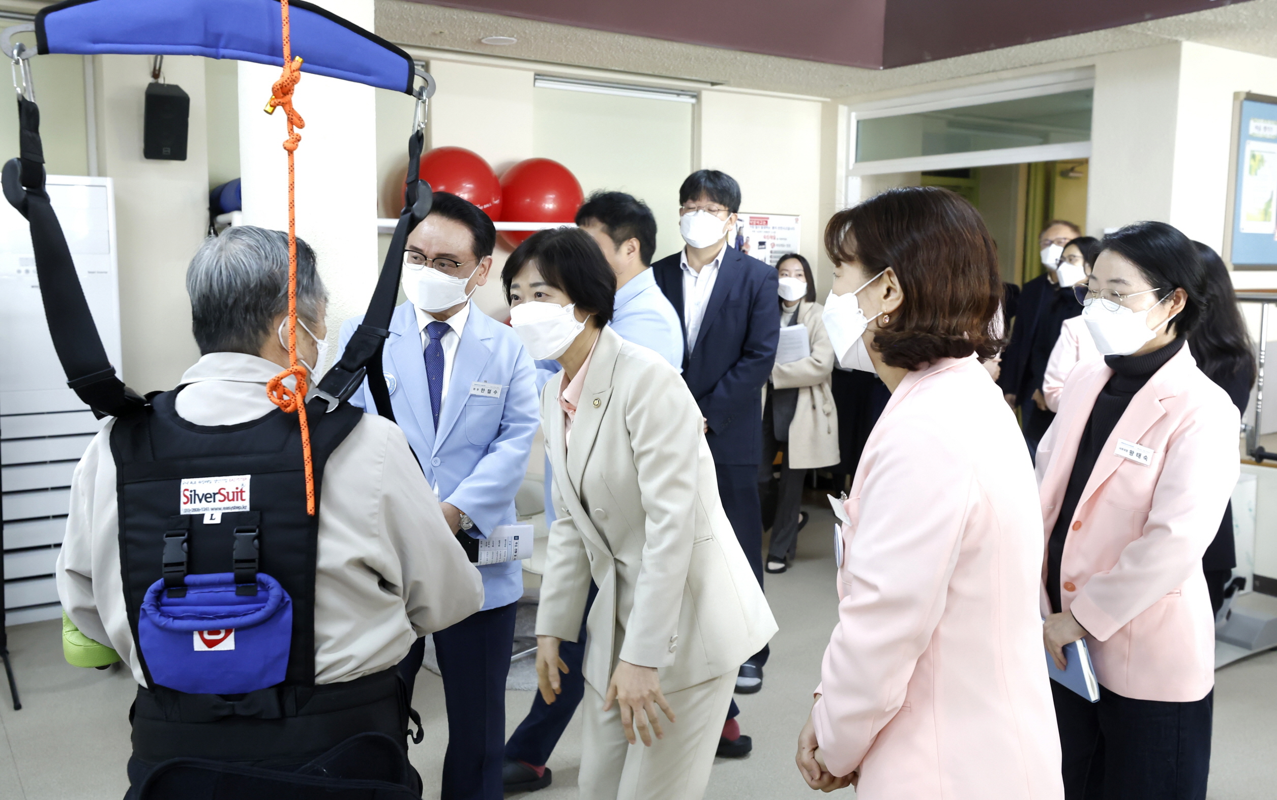 ‘AI 복지·돌봄 혁신 로드맵’ 시동, 이스란 제1차관, 현장 방문 사진24