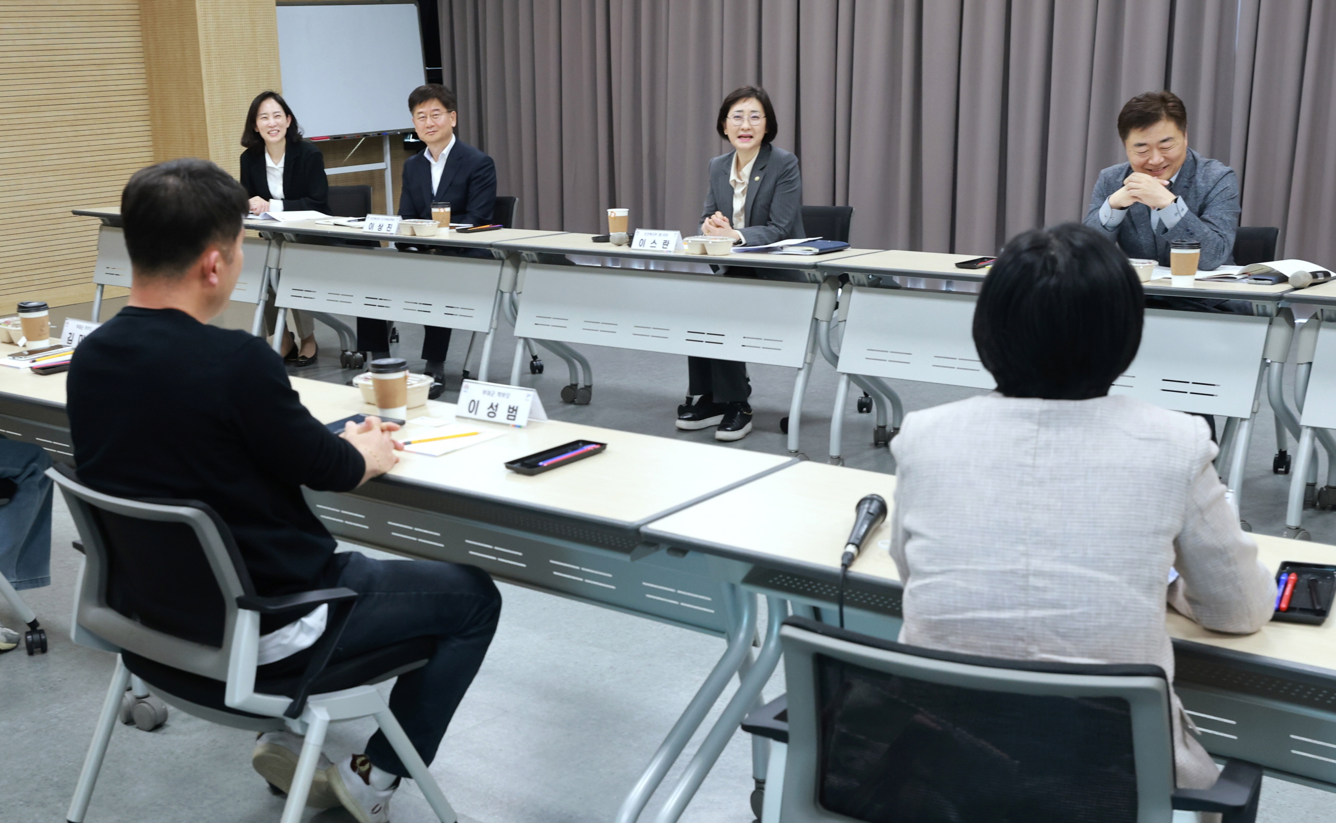 이스란 제1차관, 인구감소지역 방문해 아동수당 지급 현황 점검 사진16