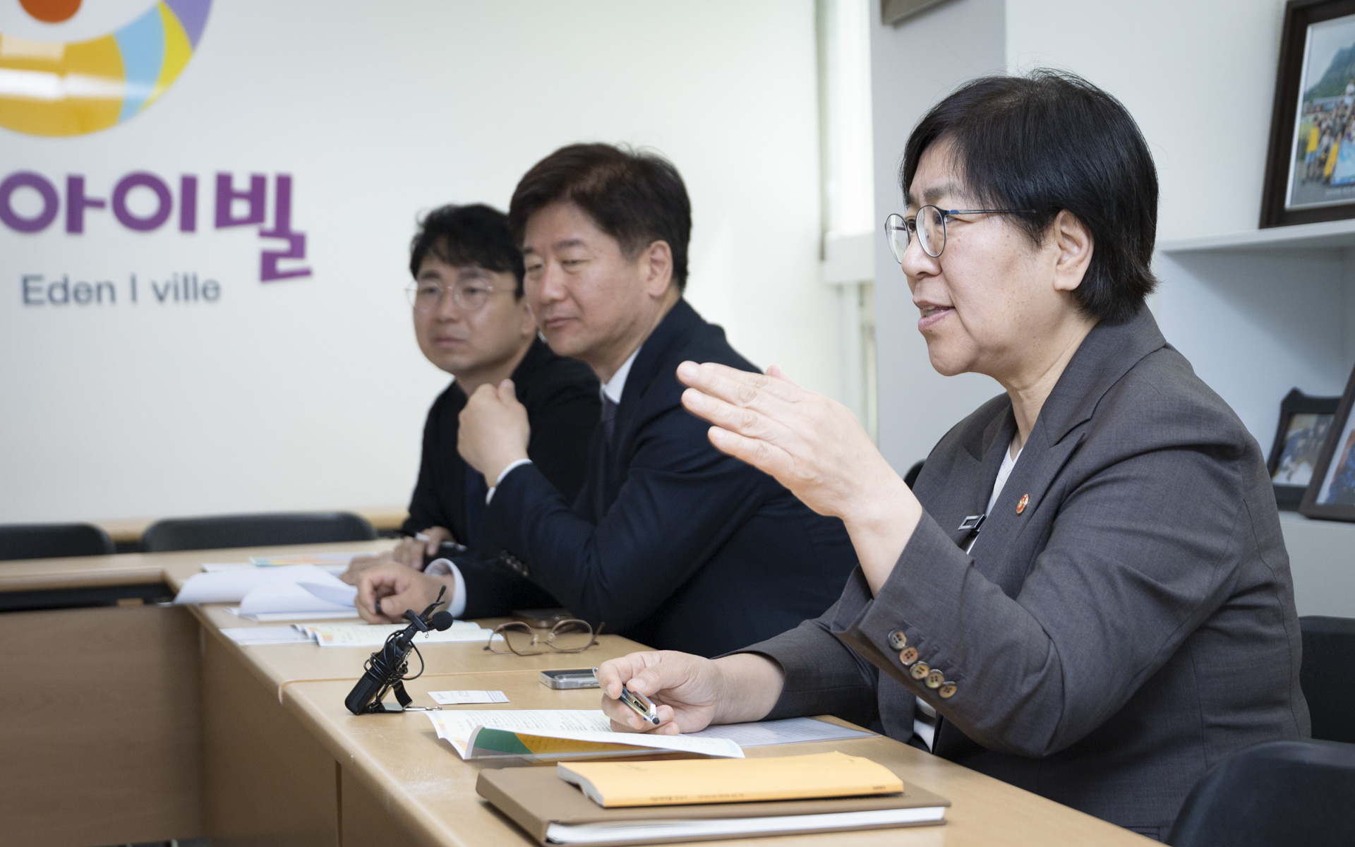 “무궁화 꽃이 피었습니다” 정은경 장관, 어린이날 맞아 아이들과 신나는 한때 사진3