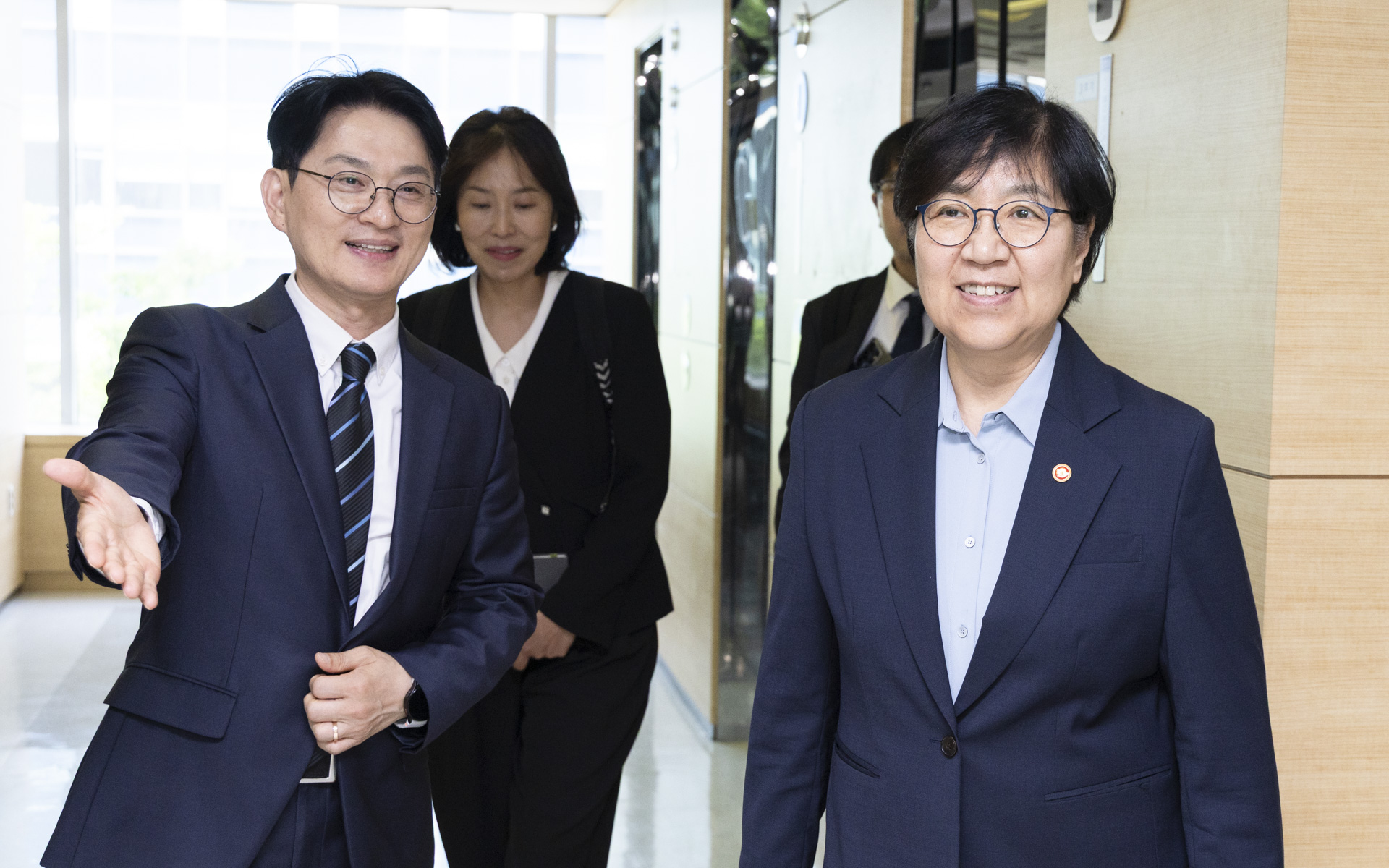자살예방상담전화 109, 응대율 높이기 위해 전문 상담인력 2배로 증원 사진1