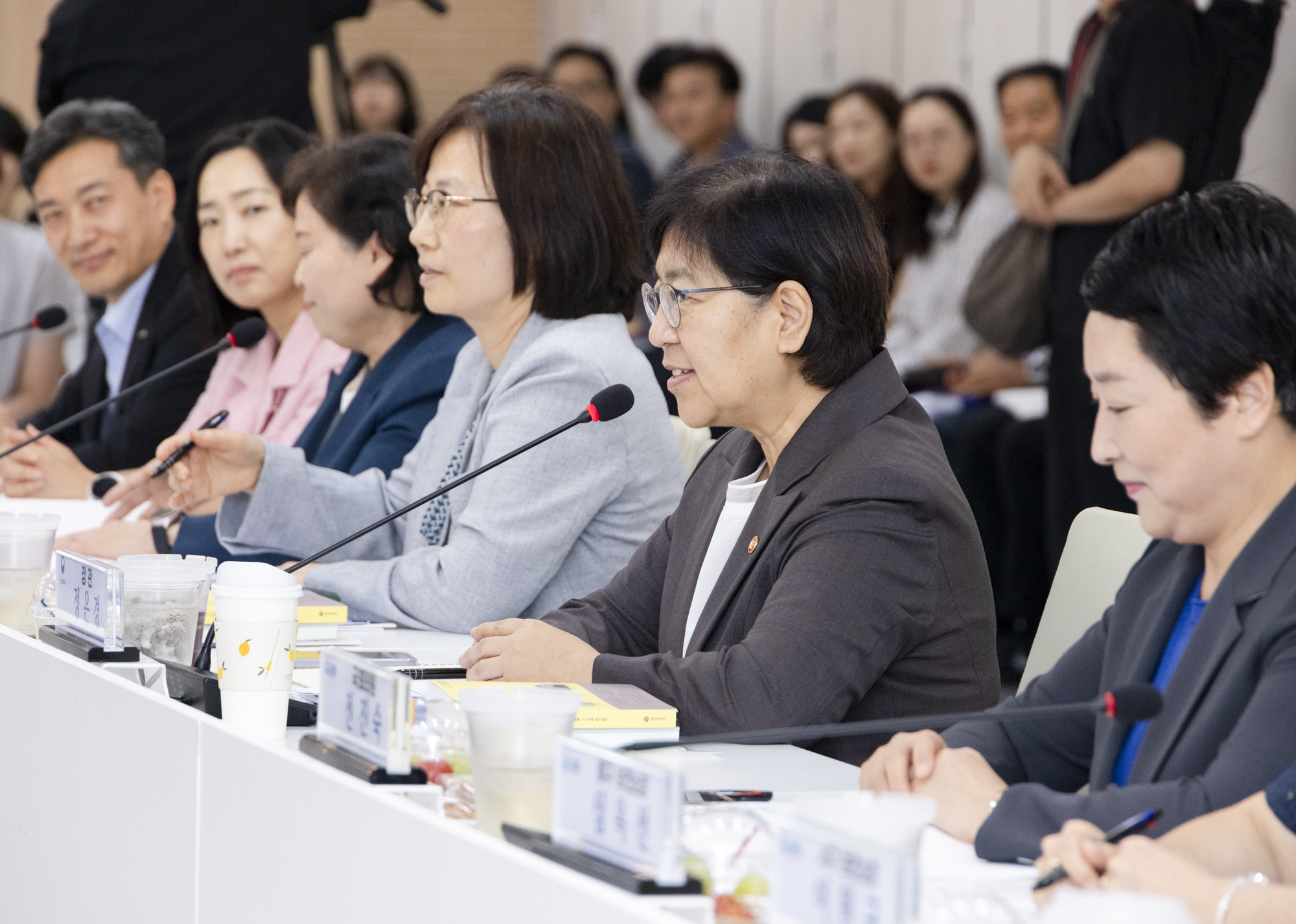MOHW Listens to On-Site Voices for Integrated Medical and Long-Term Care Services 사진2