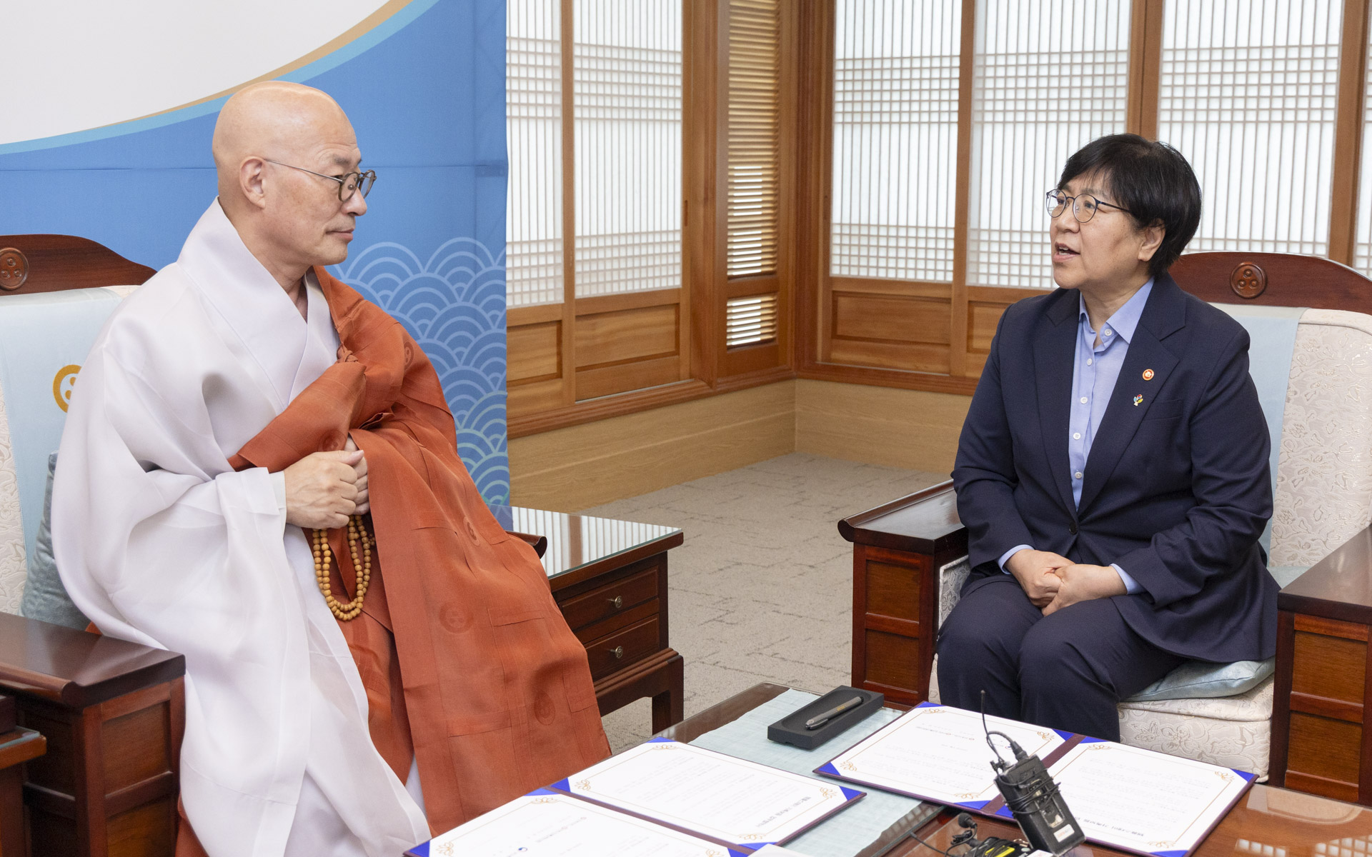 MOHW and the Jogye Order Partner to Support Family Recovery Through Temple Stay 사진2