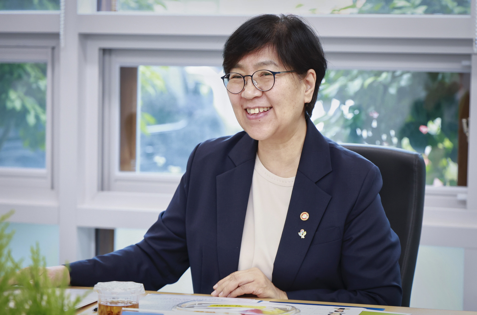 Minister Jeong Eun Kyeong Visits Gwangju Veterans Care Center 사진2