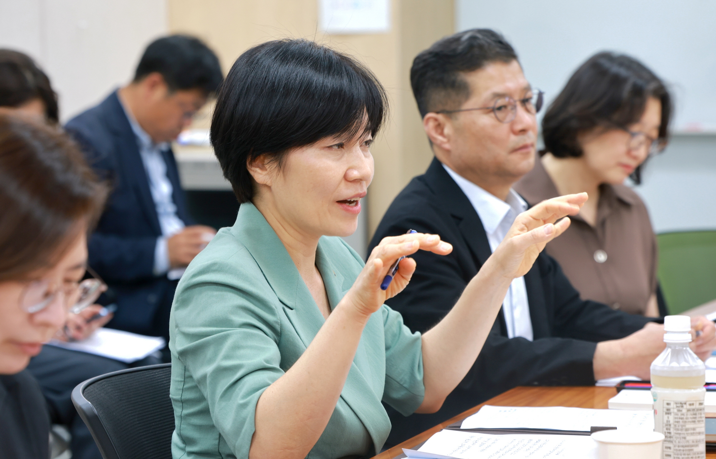 MOHW and FKTU Discuss Measures to Improve Working Conditions for Care Workers 사진4